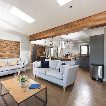 Primrose Lodge, 25 Roadford Lake Lodges Lifton Exterior foto